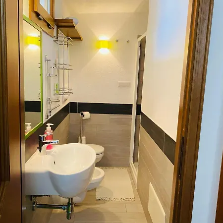 Bed and Breakfast Monolocale In Zona