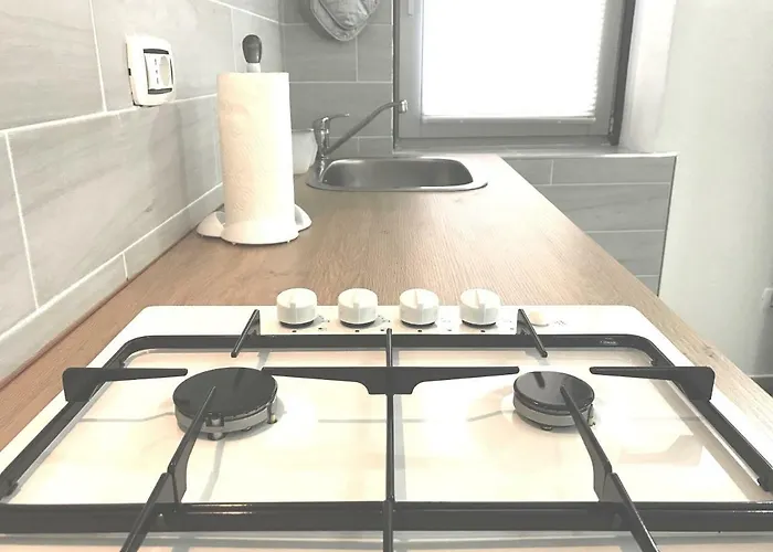 Bed & Breakfast Monolocale In Zona